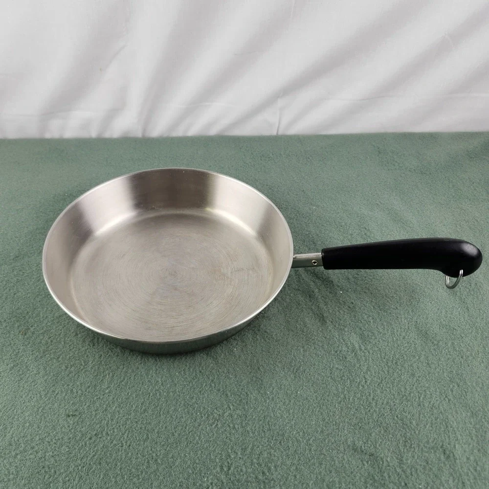 Vintage Revere Ware 9